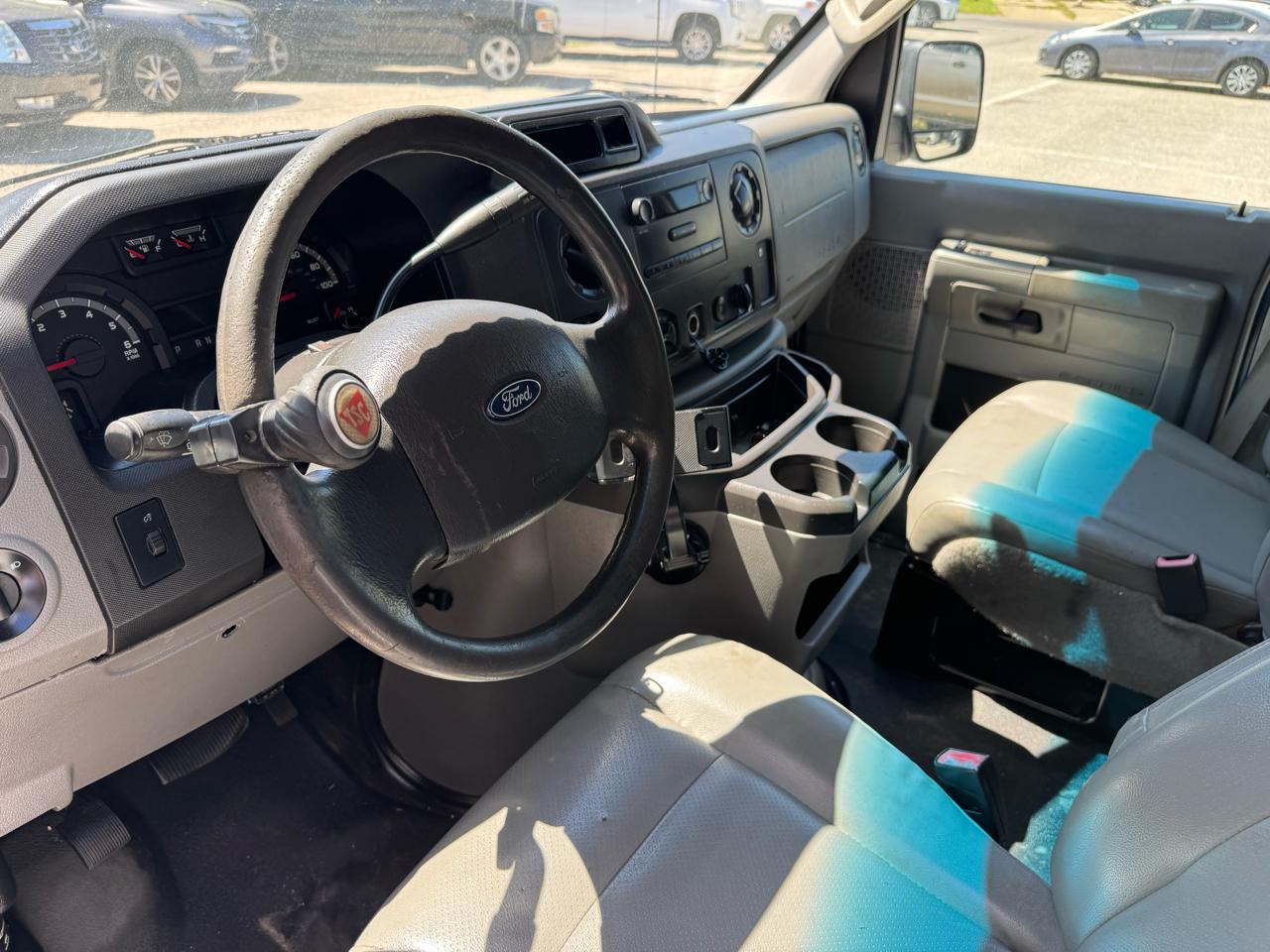 Ford Econoline  2014