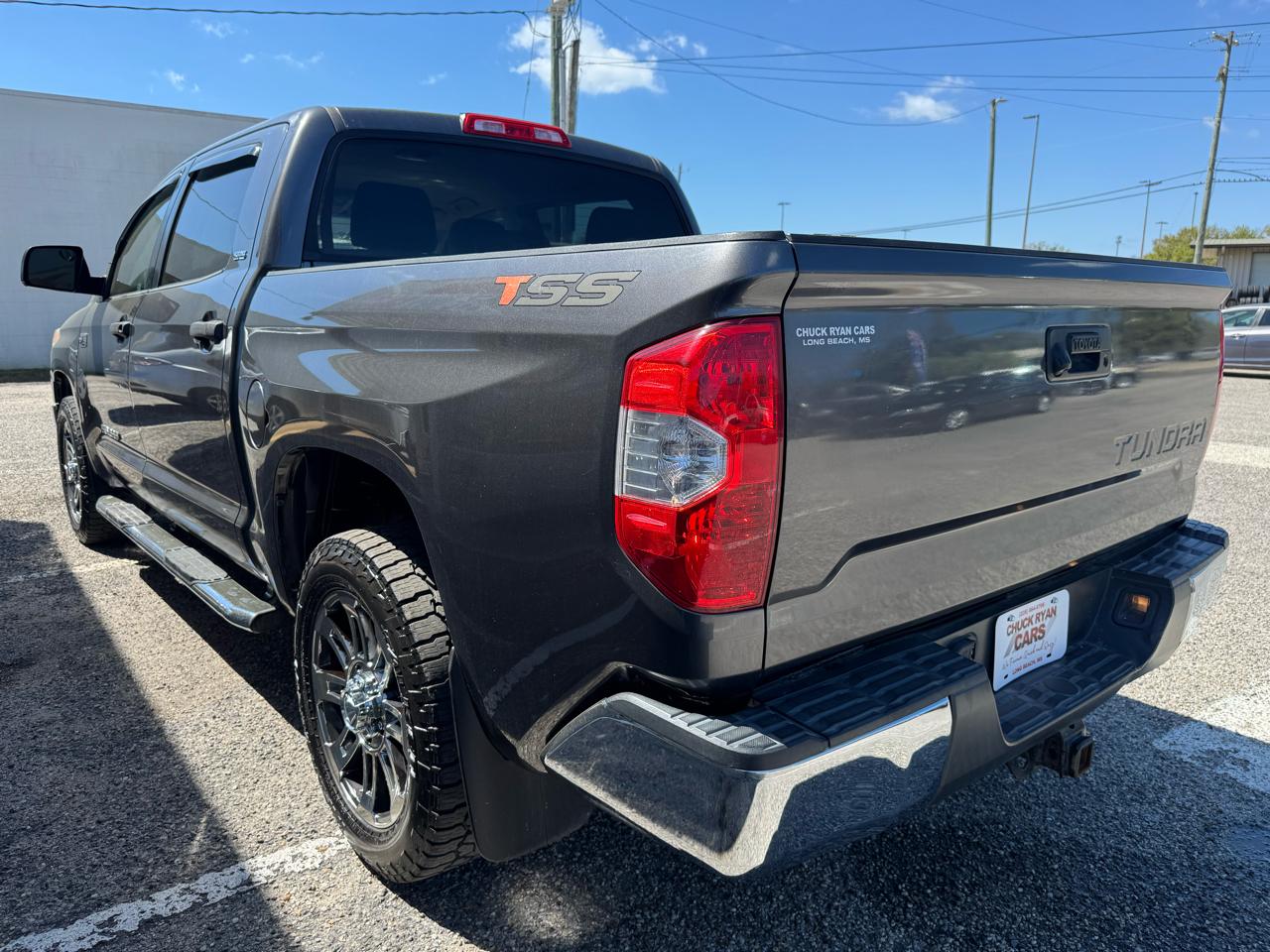 Toyota Tundra  2014