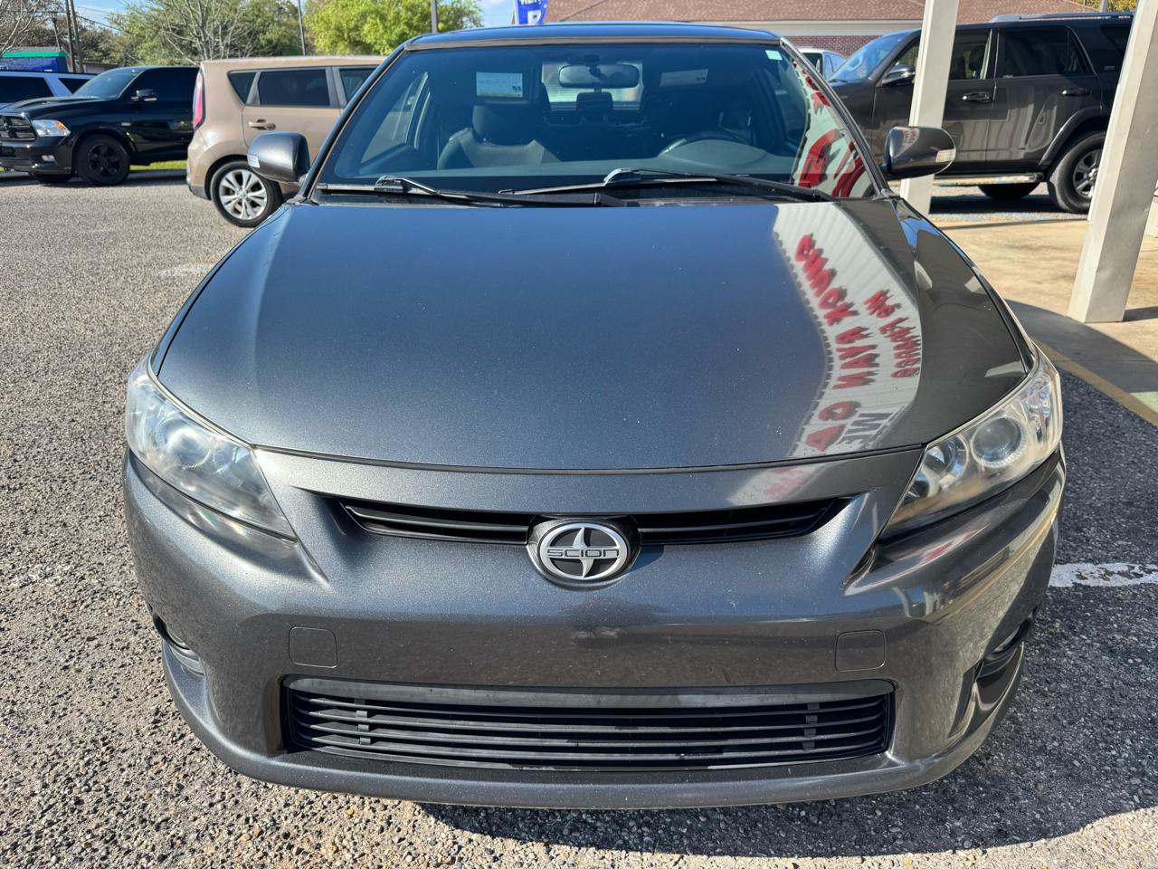 Scion tC  2011