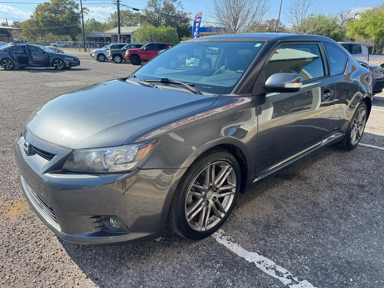 Scion tC  2011