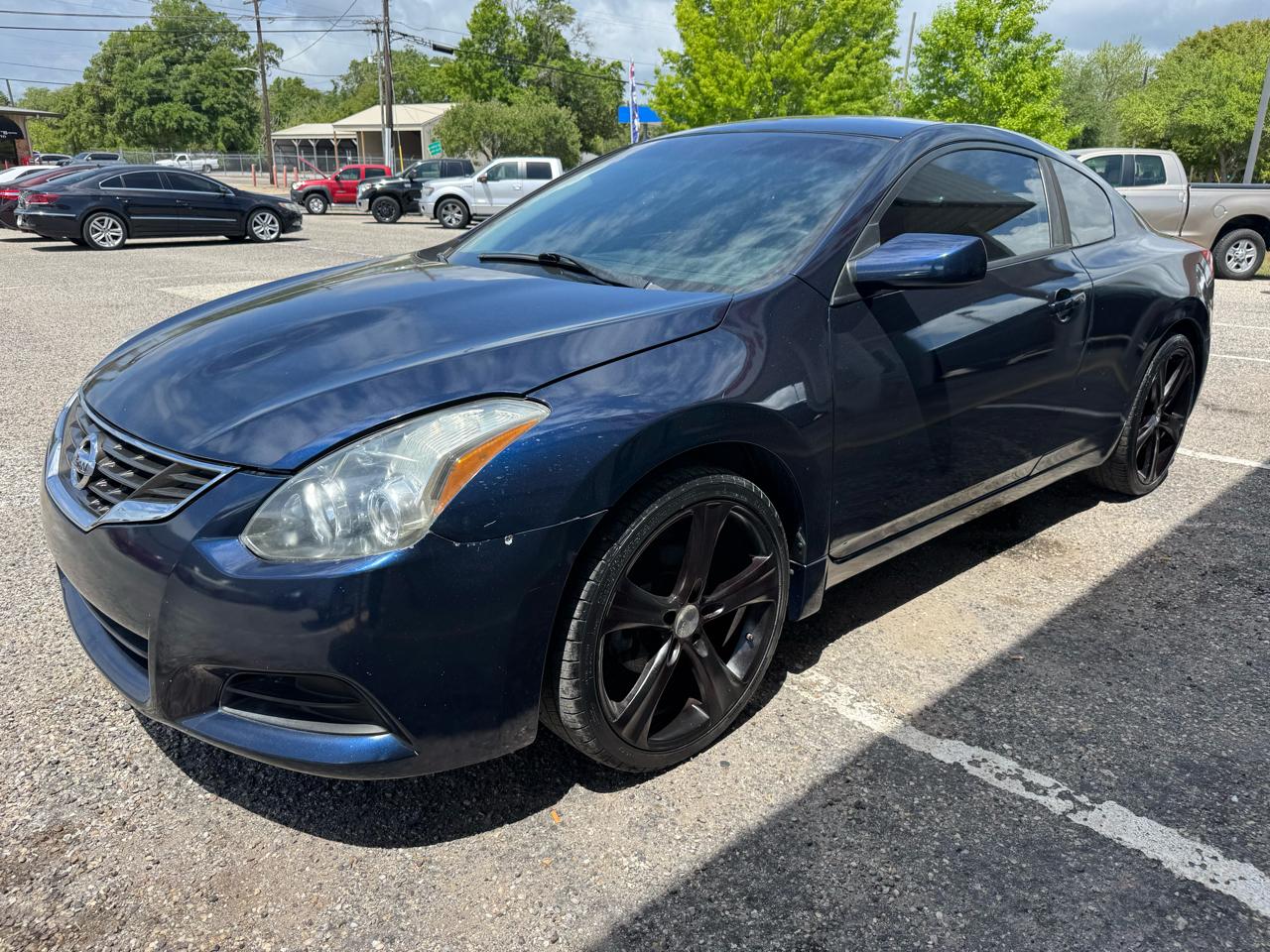 Nissan Altima  2010