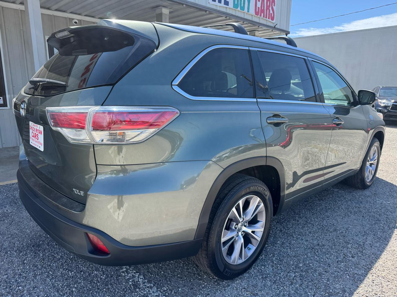 Toyota Highlander  2015