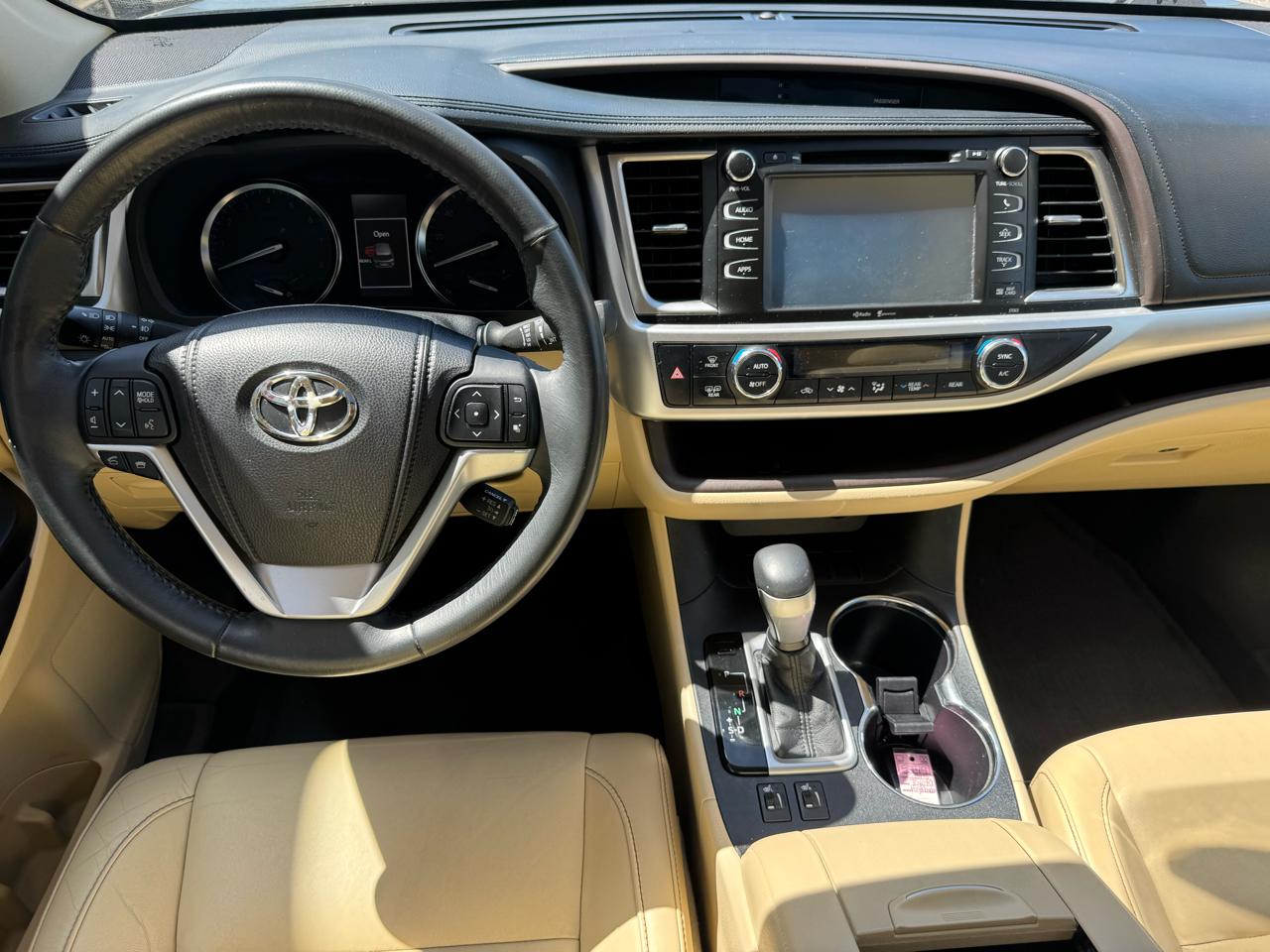 Toyota Highlander  2015