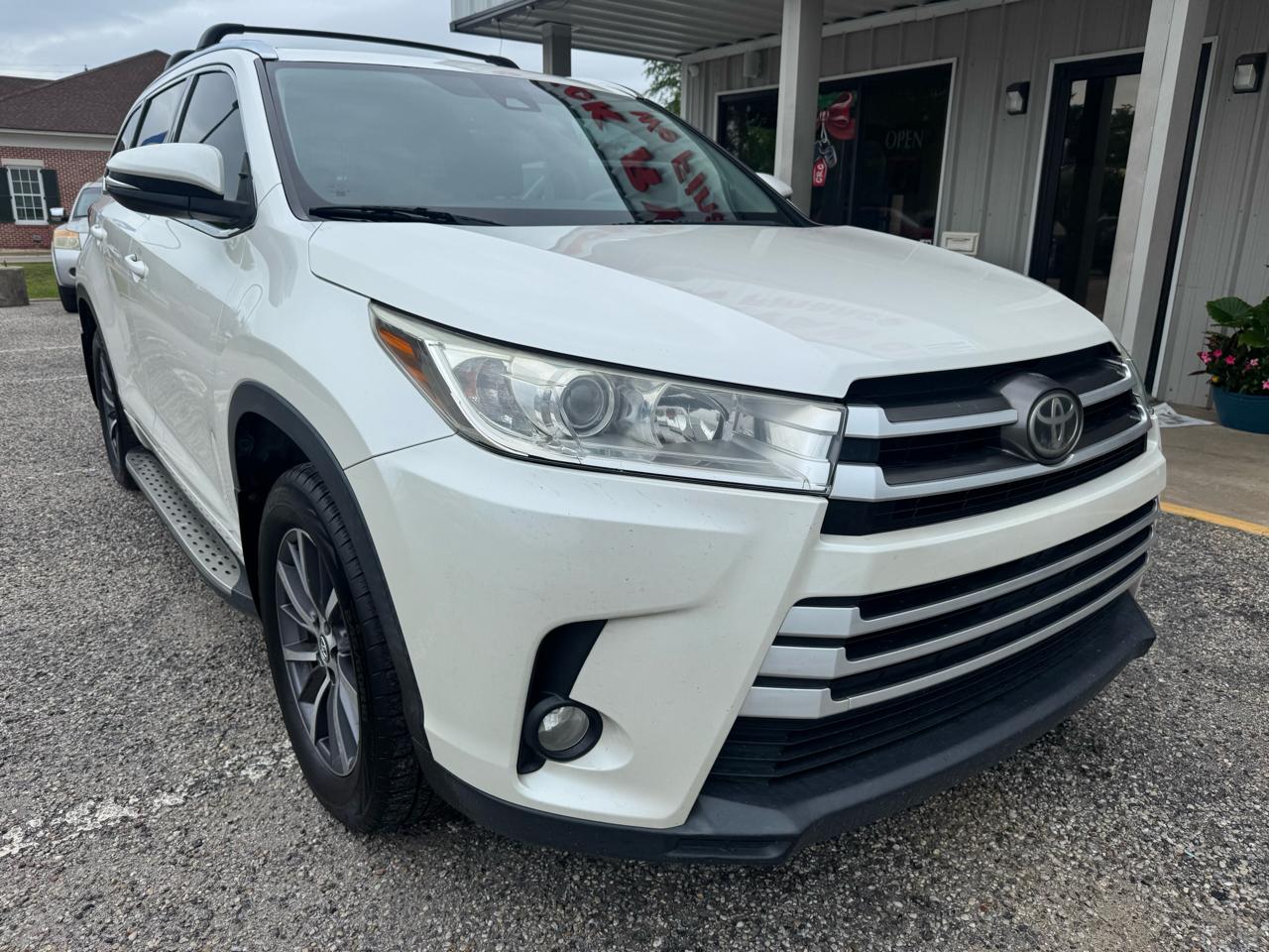 Toyota Highlander  2017