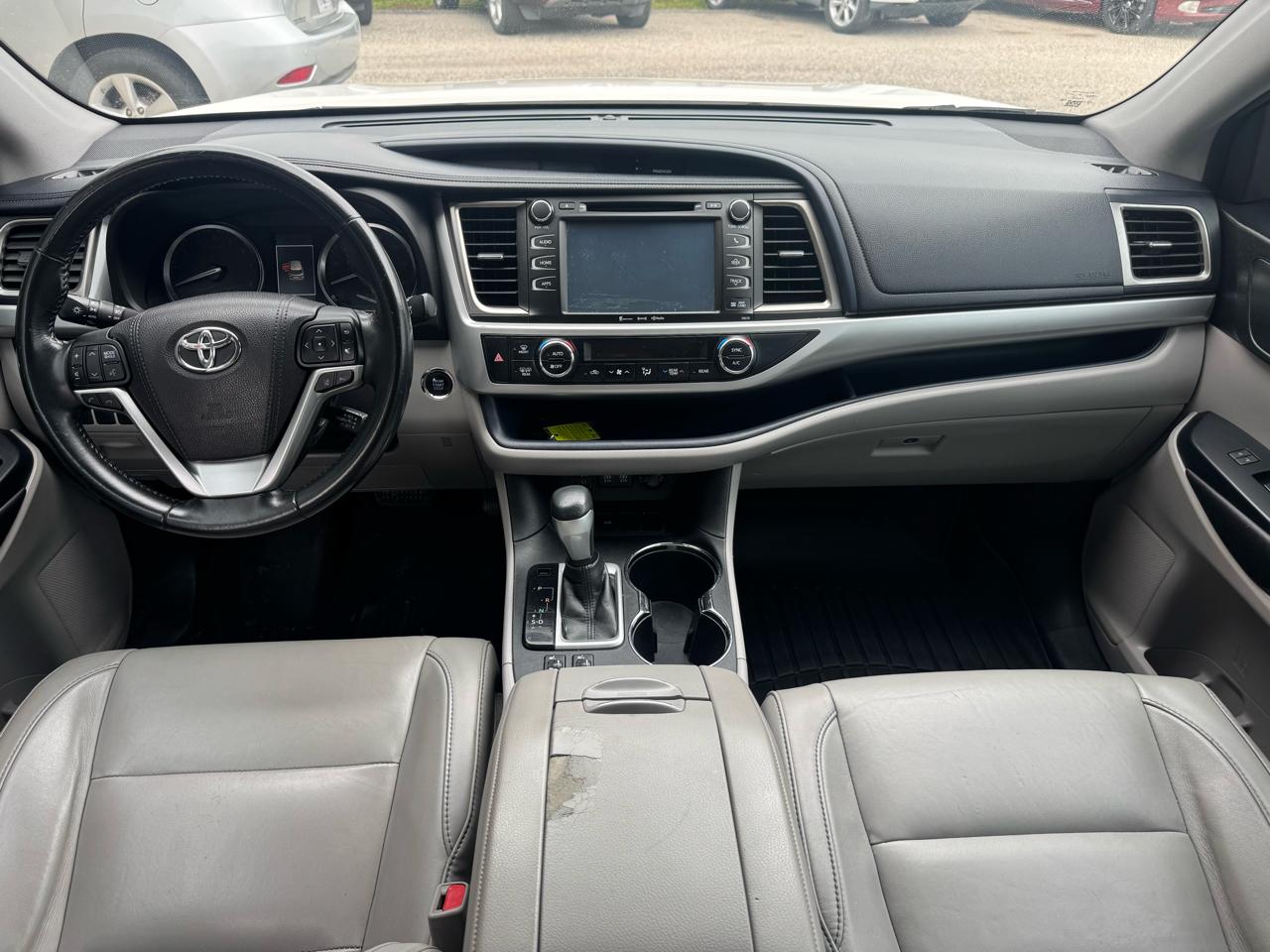 Toyota Highlander  2017