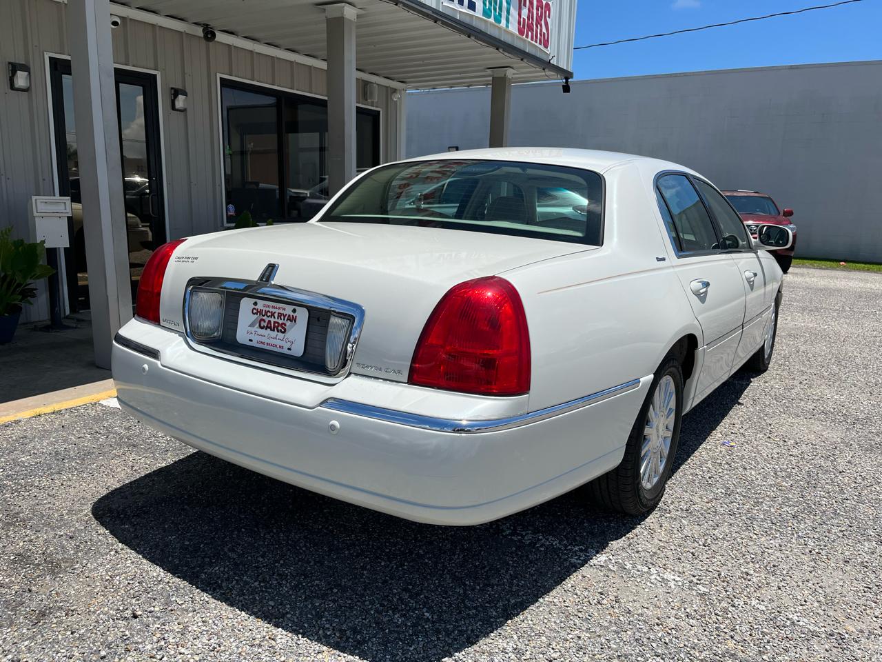 Lincoln Town Car  2004