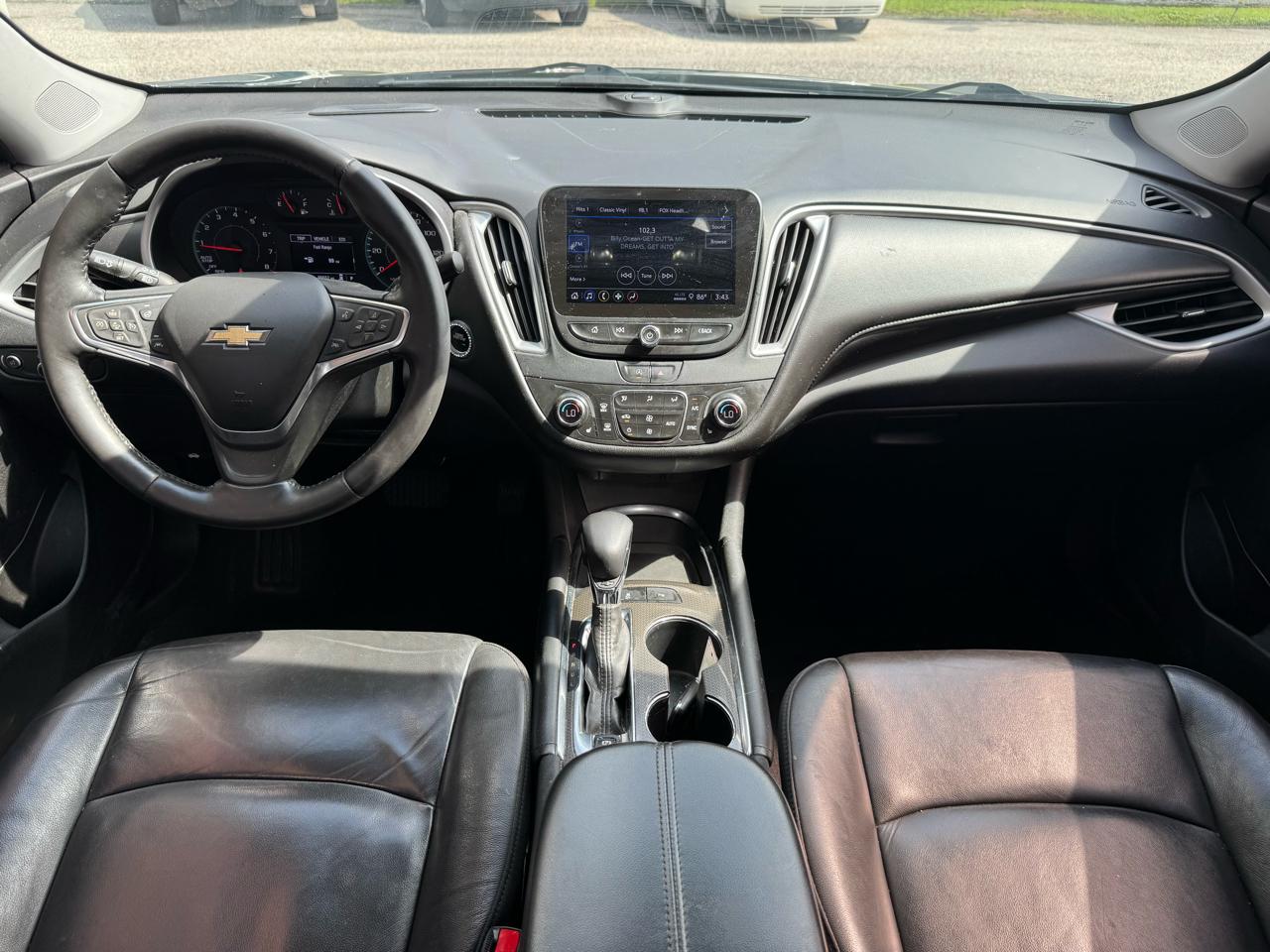 Chevrolet Malibu  2022
