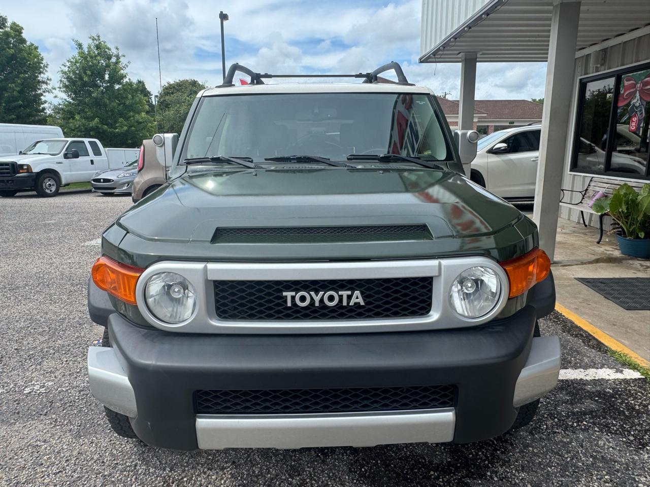 Toyota FJ Cruiser  2014
