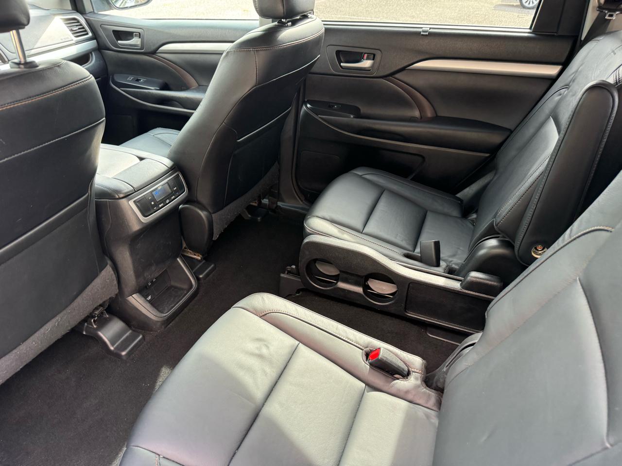 Toyota Highlander  2017