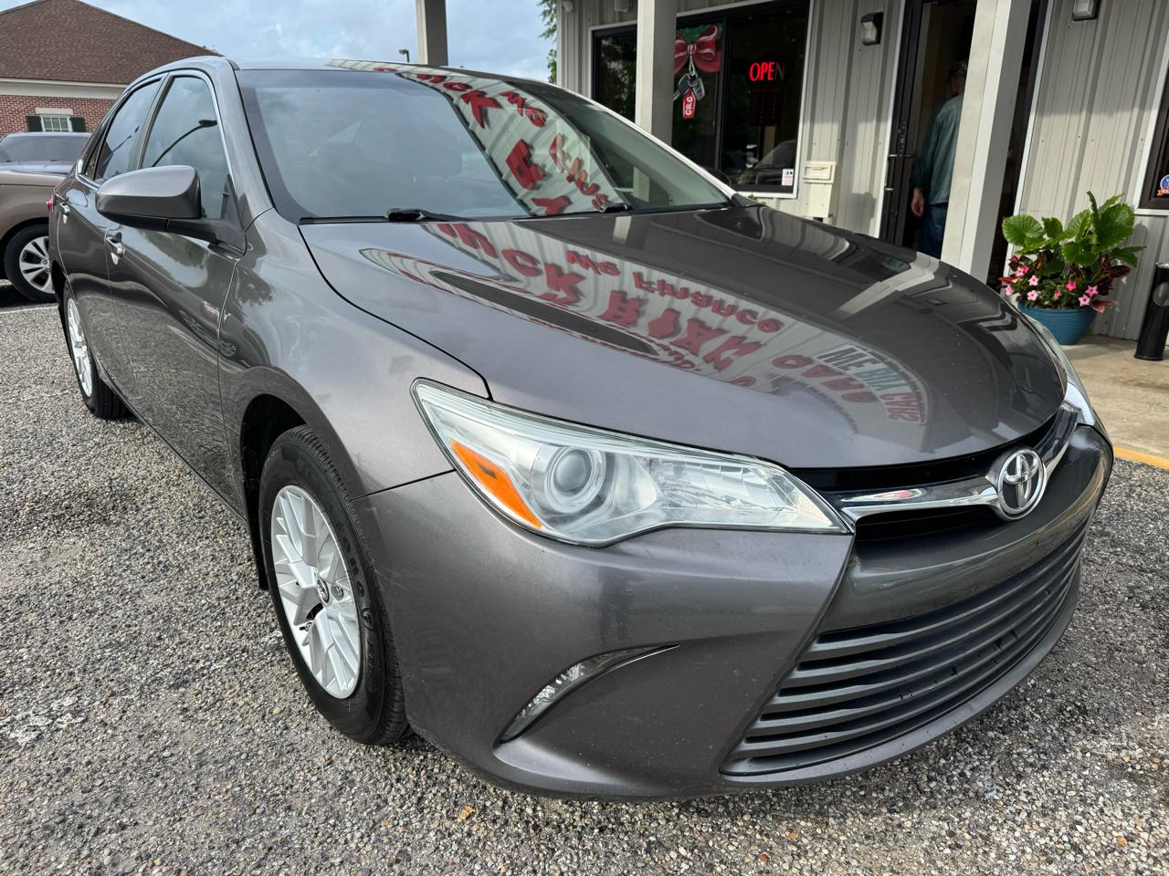 Toyota Camry  2017