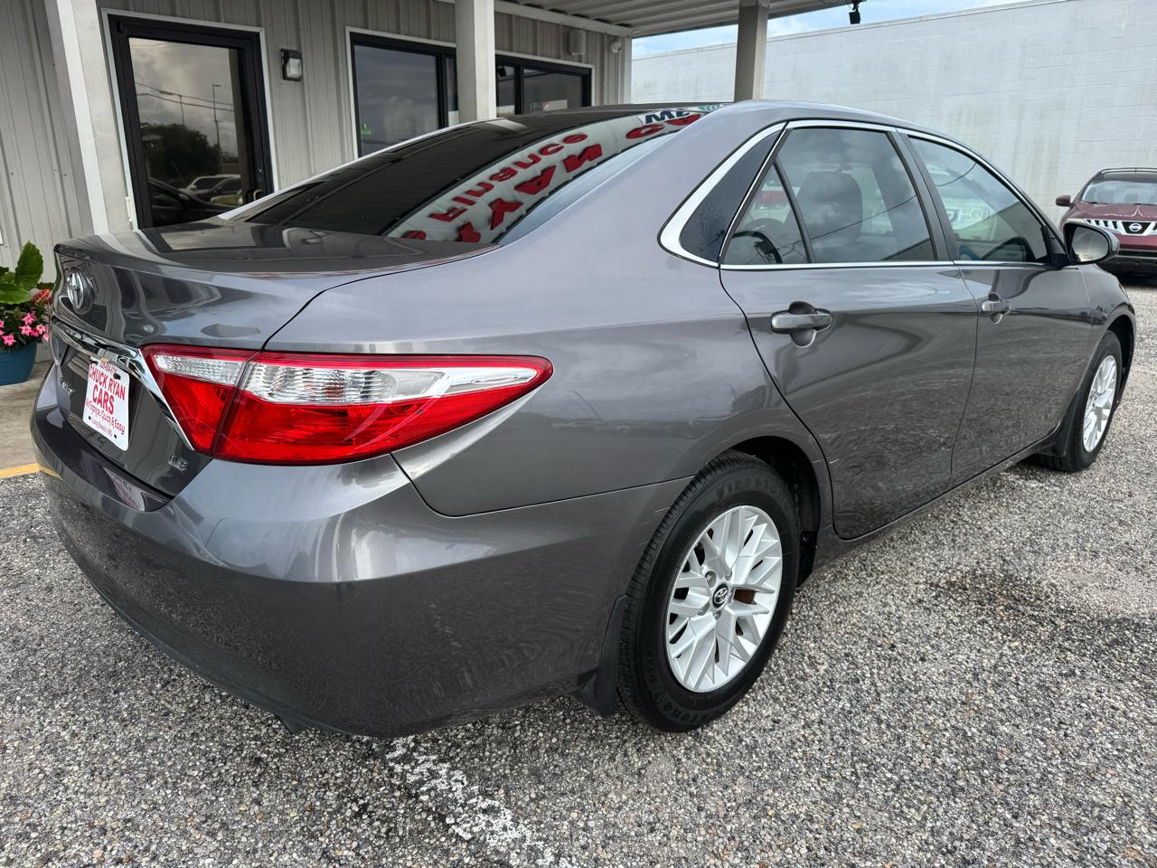 Toyota Camry  2017