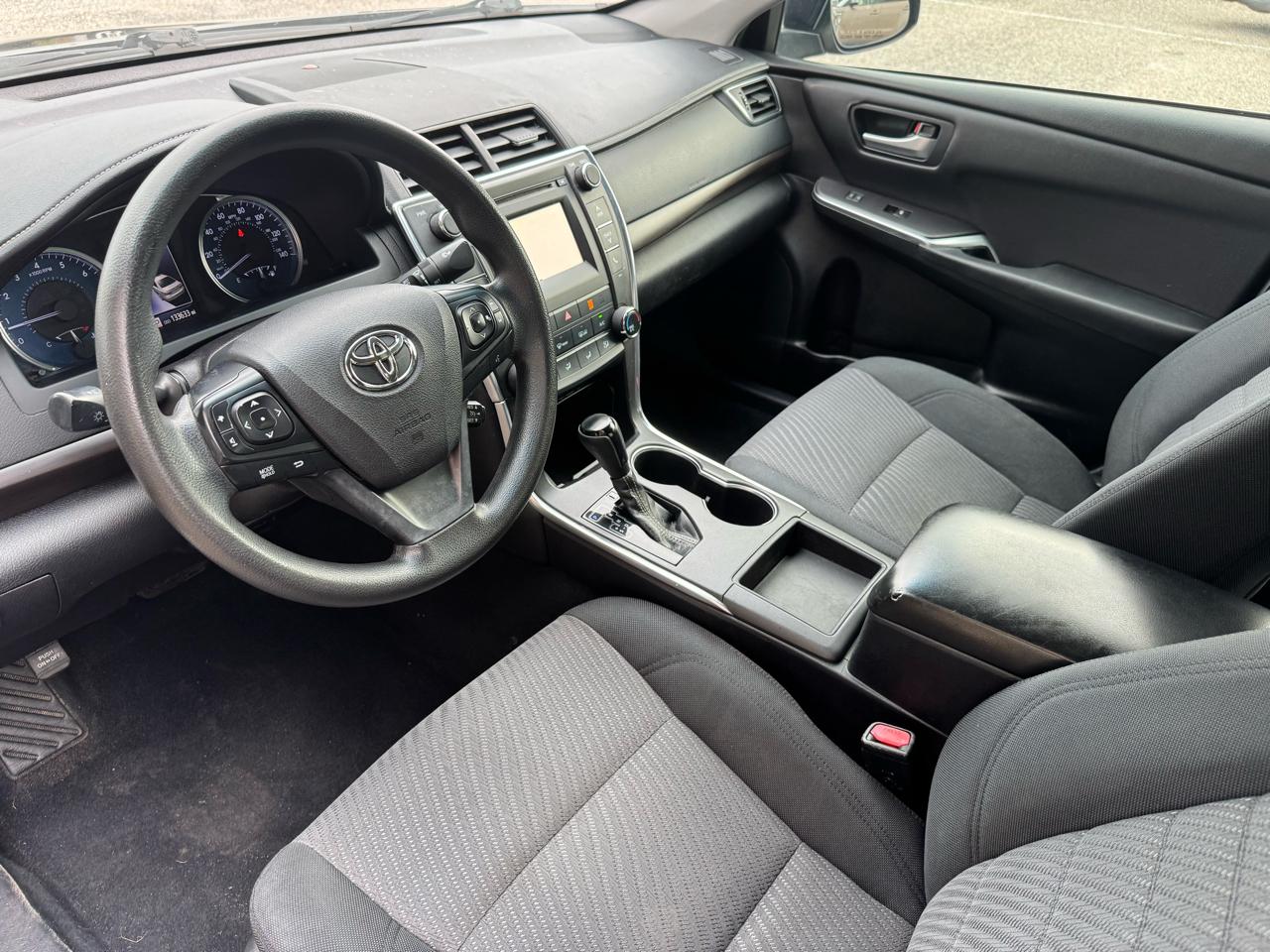 Toyota Camry  2017