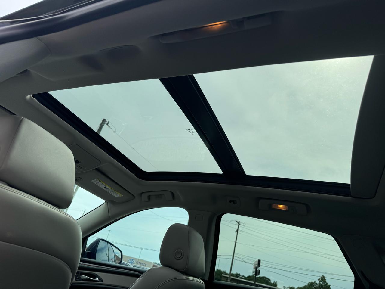 Cadillac SRX  2015