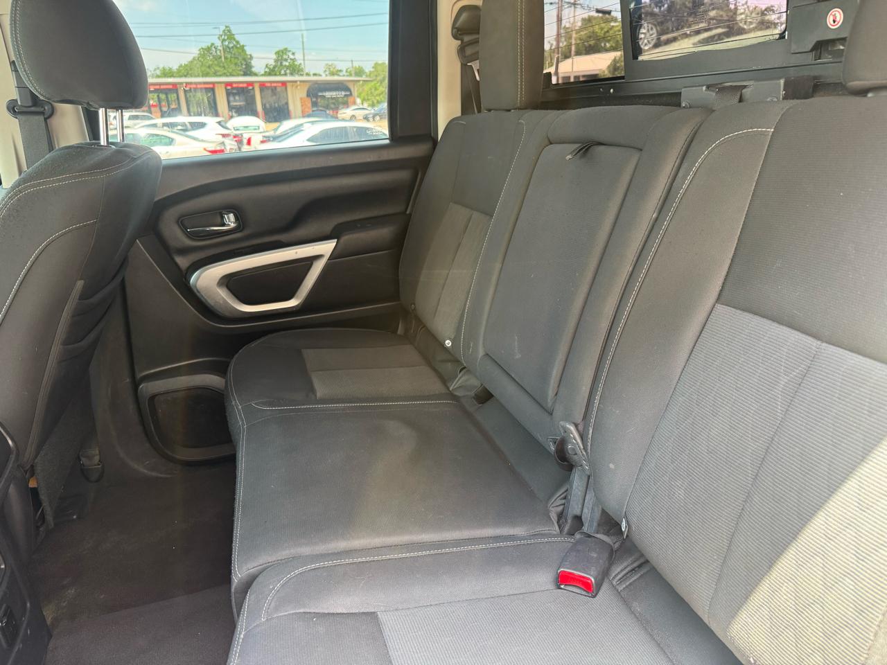 Nissan Titan XD  2017