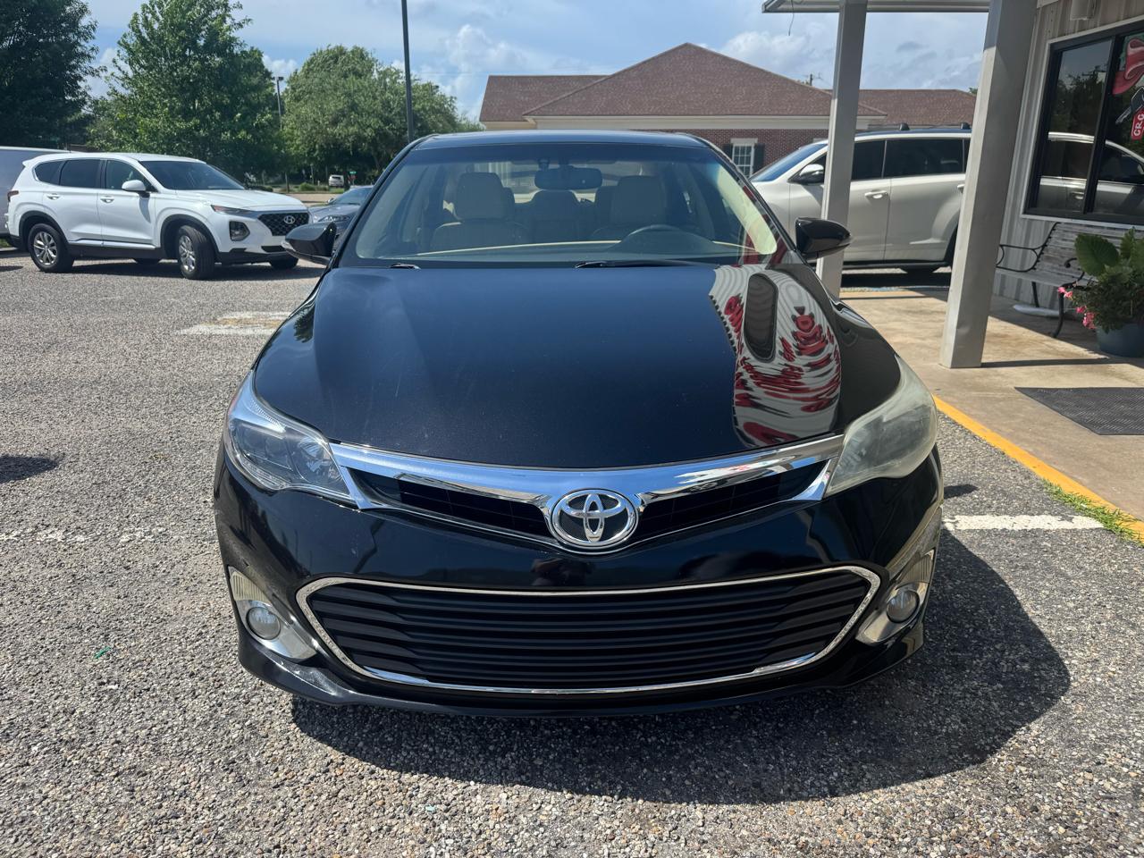 Toyota Avalon  2013
