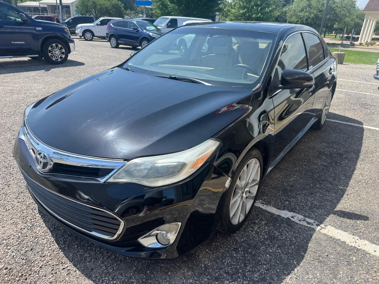 Toyota Avalon  2013