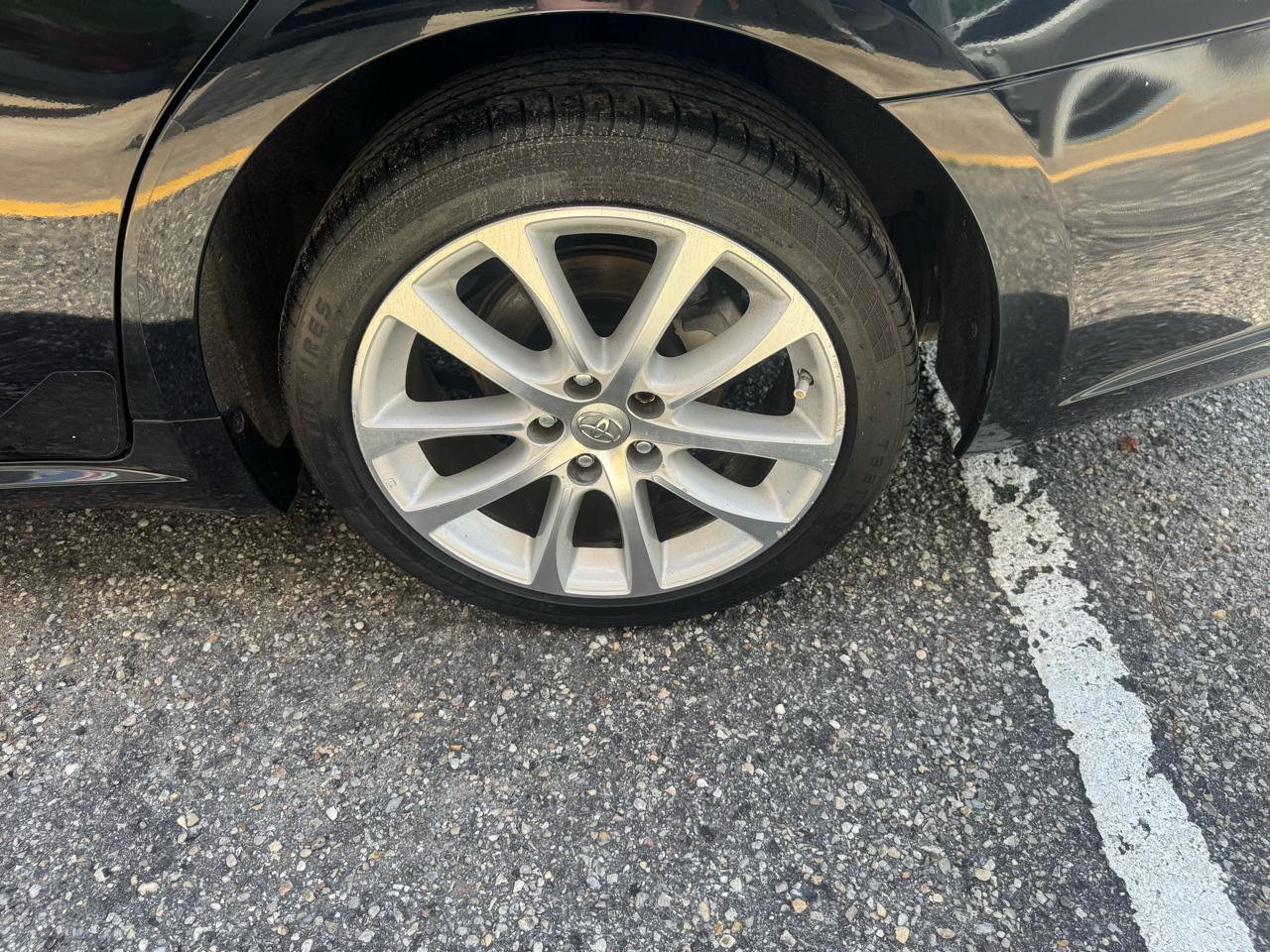 Toyota Avalon  2013