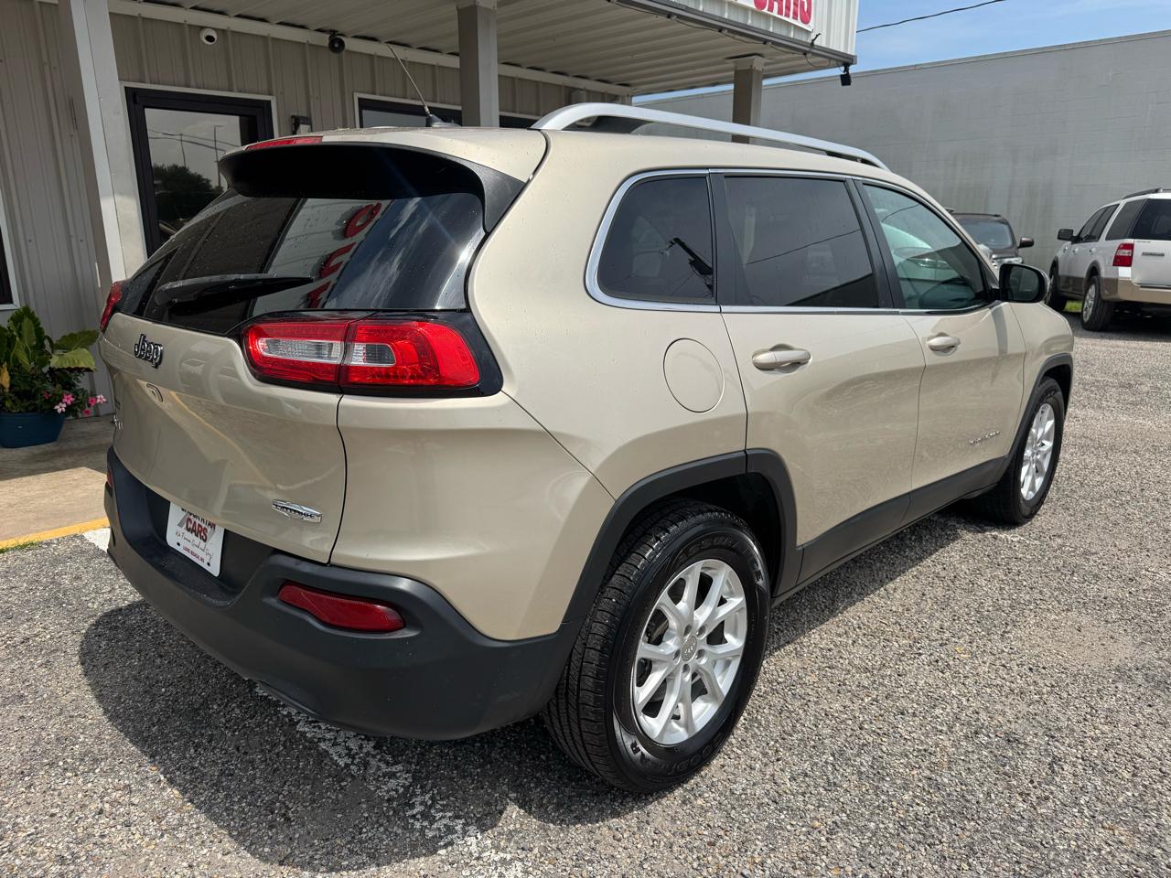 Jeep Cherokee  2015