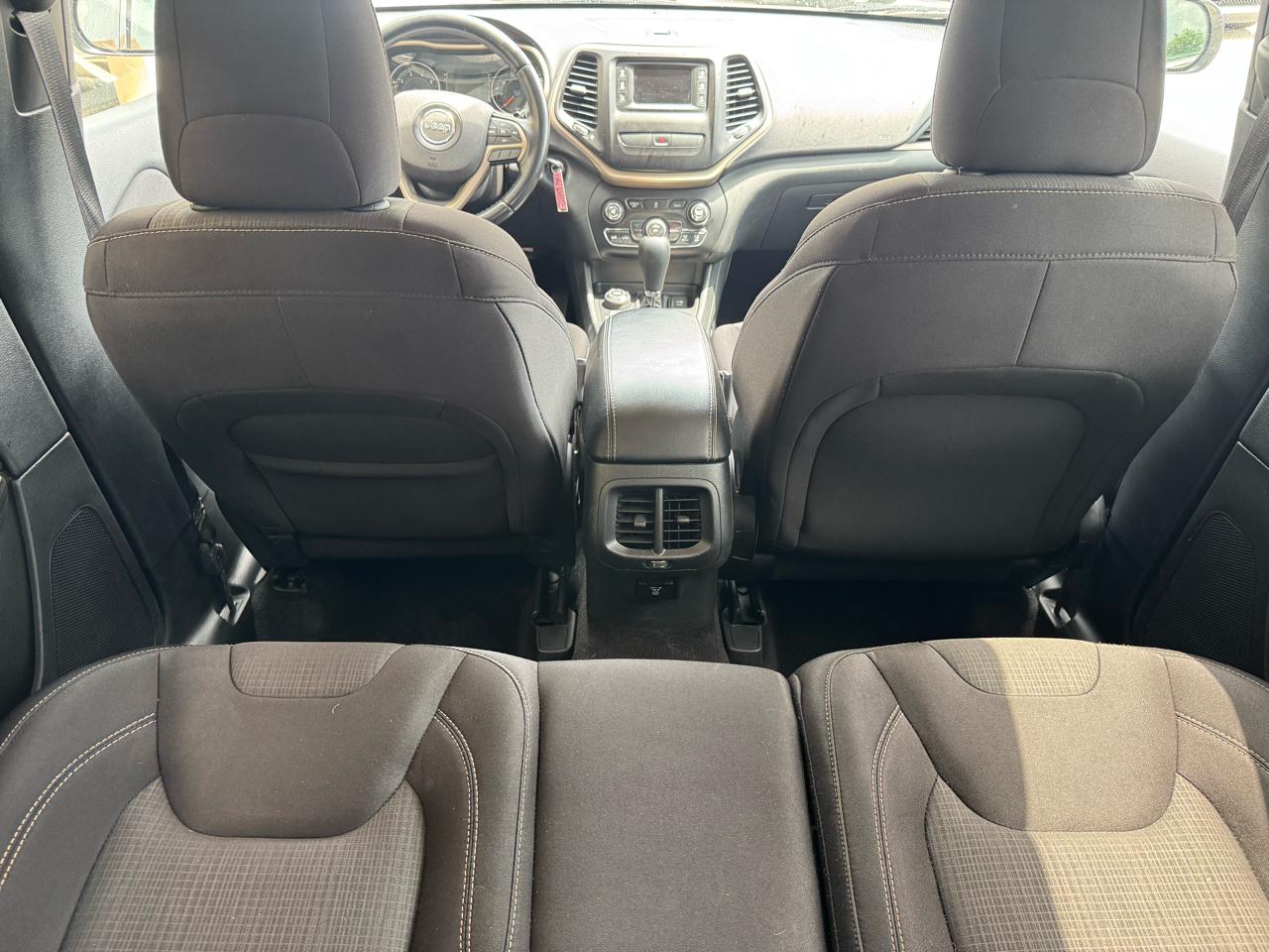 Jeep Cherokee  2015