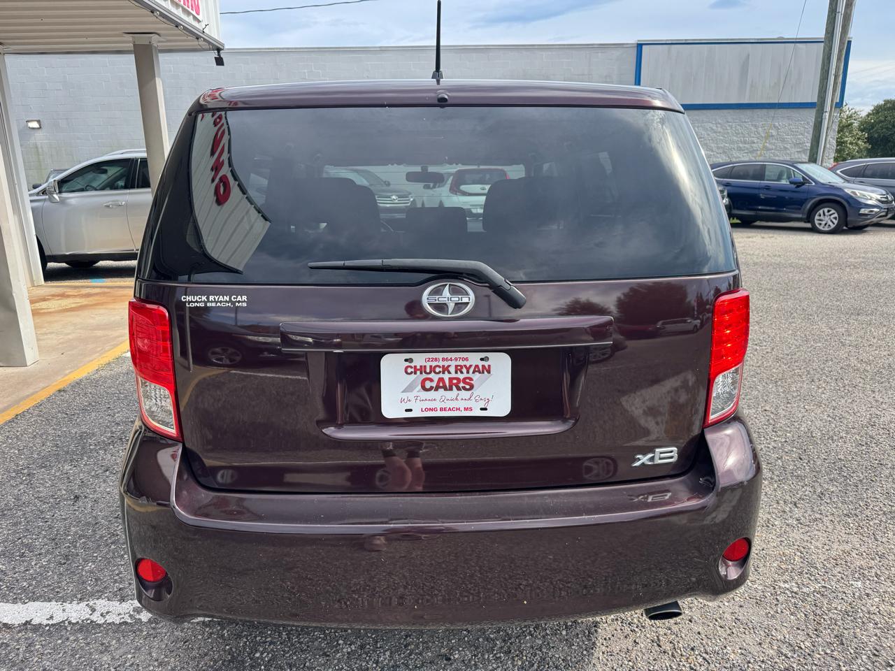 Scion xB  2011