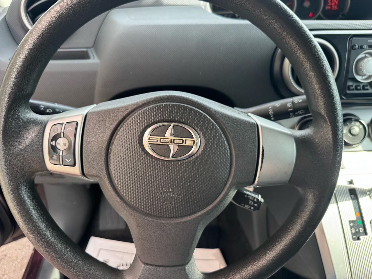 Scion xB  2011