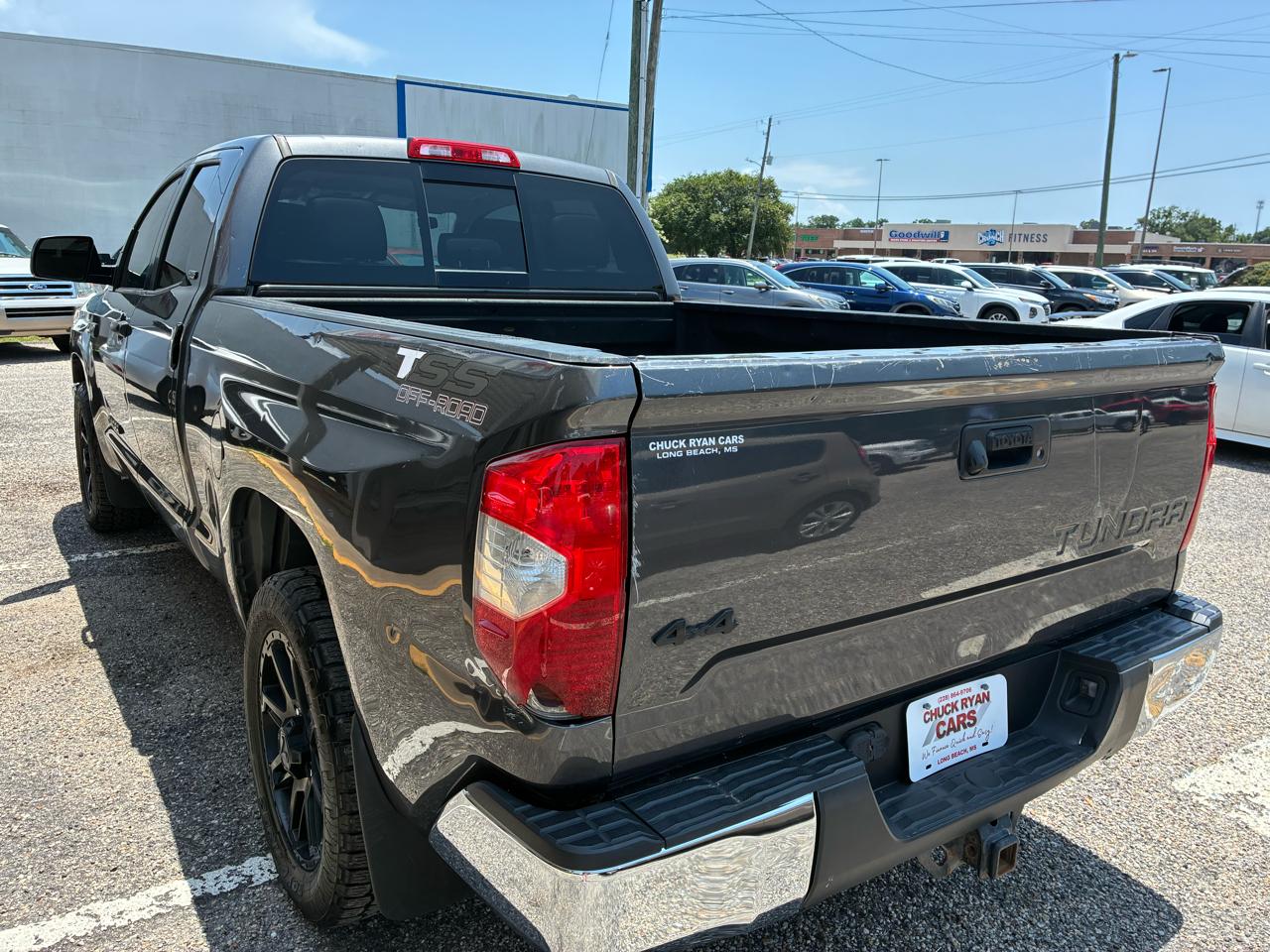 Toyota Tundra  2018