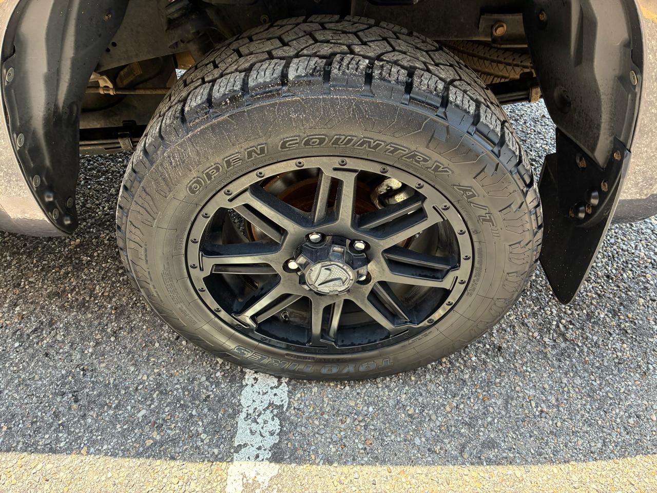 Toyota Tundra  2018
