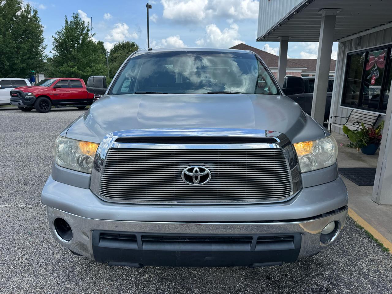 Toyota Tundra  2013