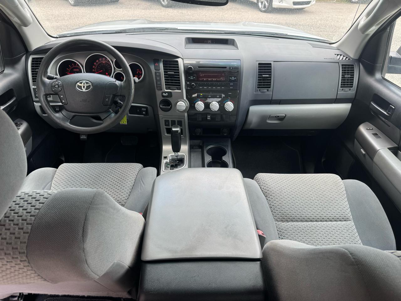 Toyota Tundra  2013