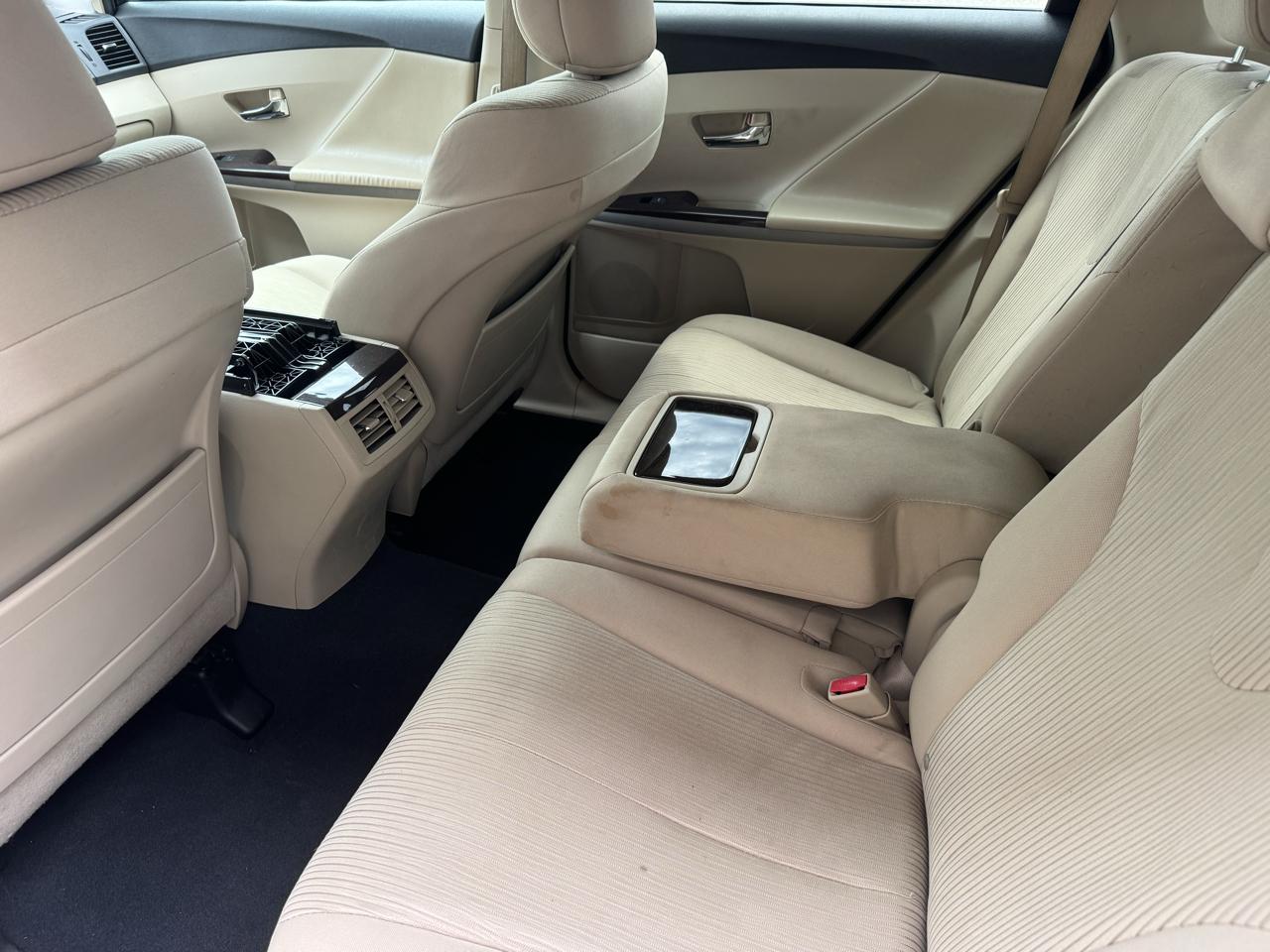 Toyota Venza  2012