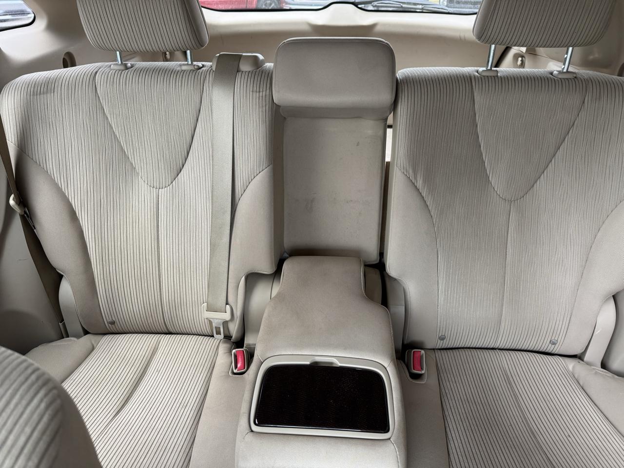 Toyota Venza  2012