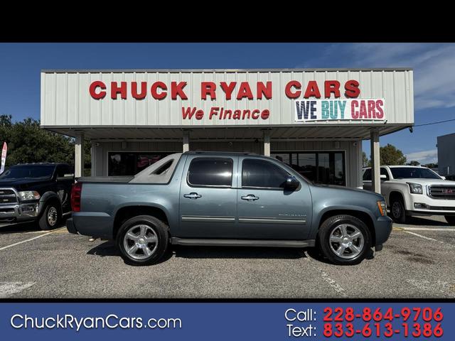 2011 Chevrolet Avalanche LT RWD