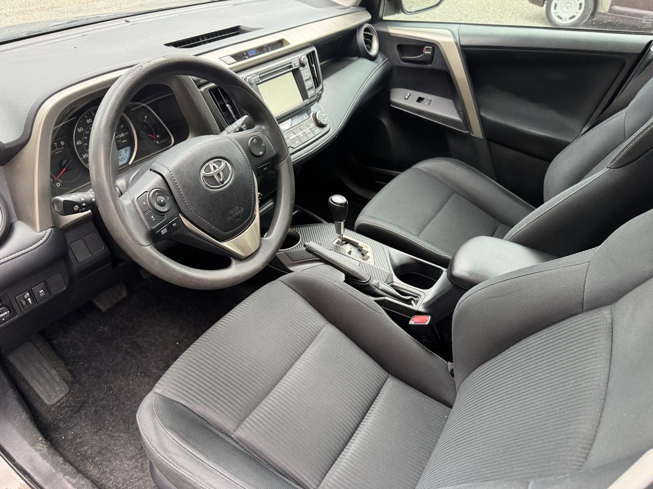 Toyota RAV4  2013
