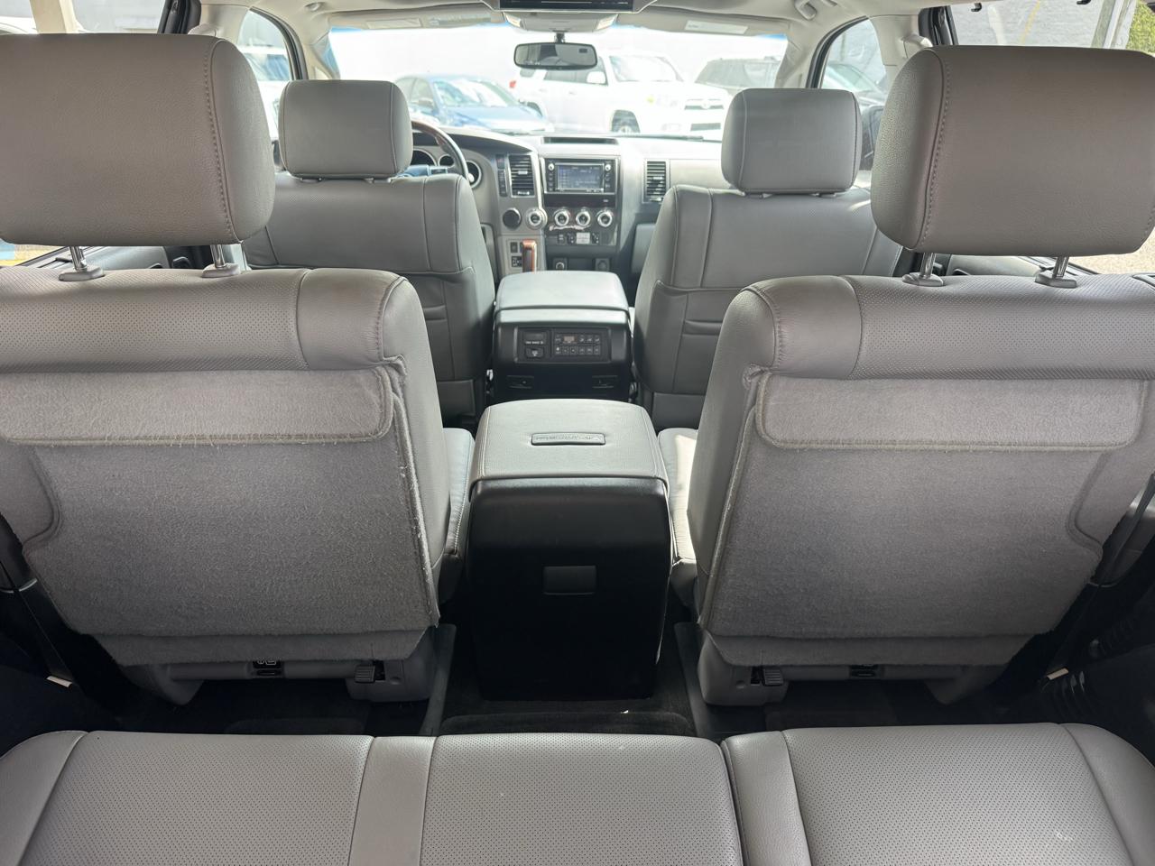 Toyota Sequoia  2017
