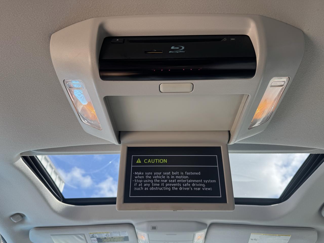 Toyota Sequoia  2017