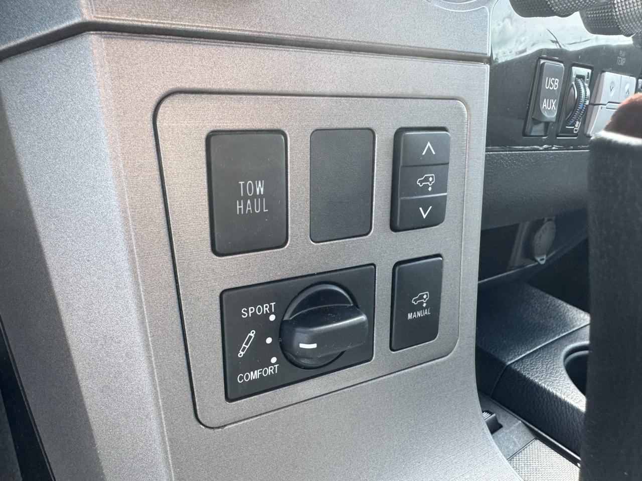 Toyota Sequoia  2017