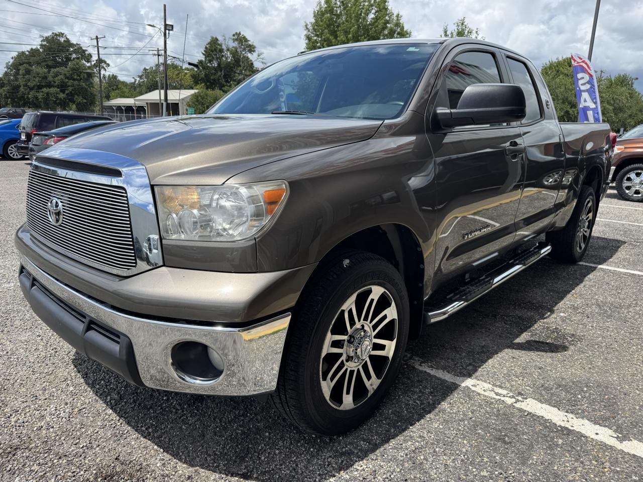 Toyota Tundra  2013