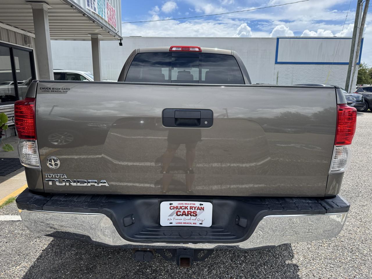 Toyota Tundra  2013