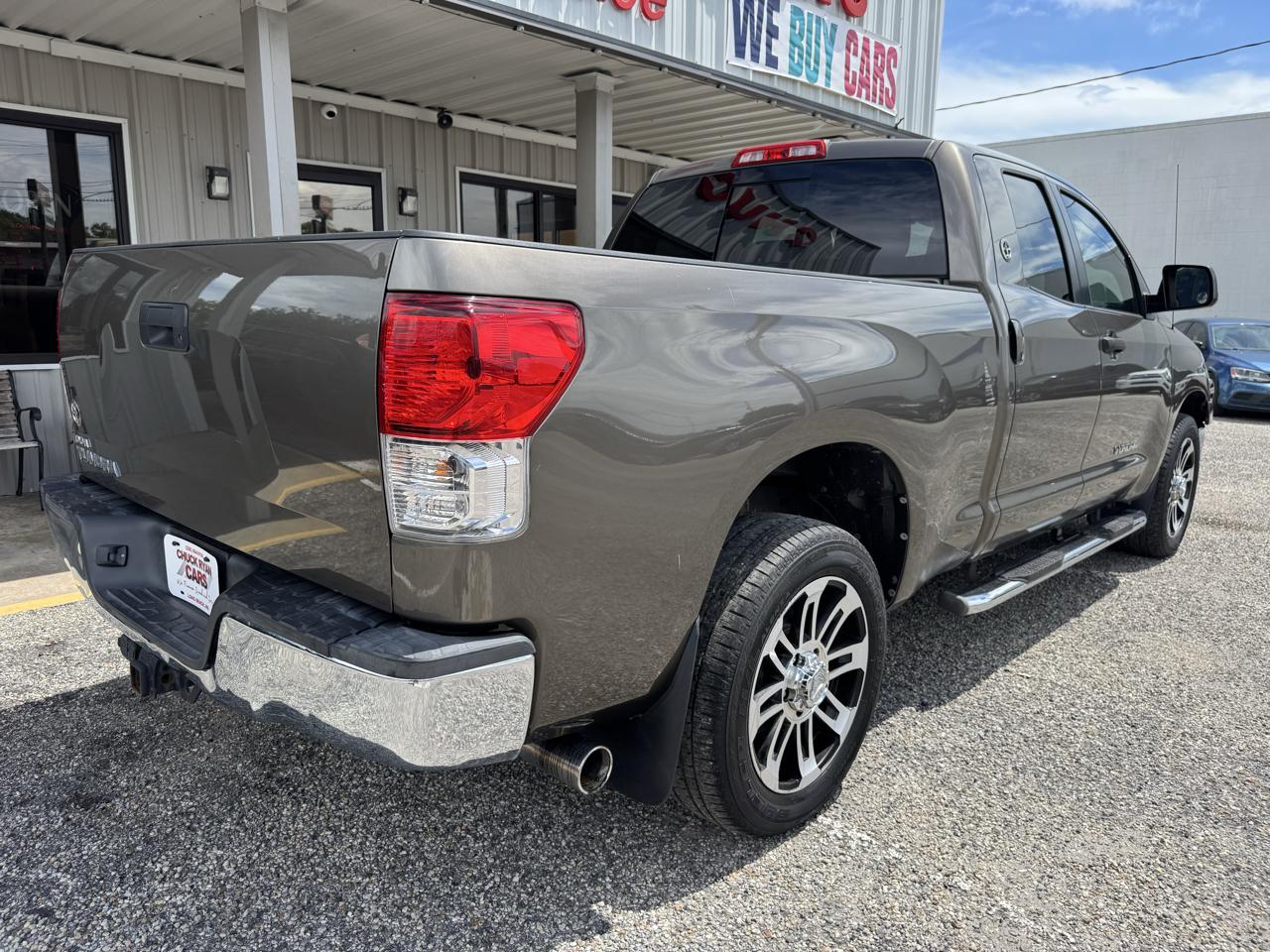 Toyota Tundra  2013