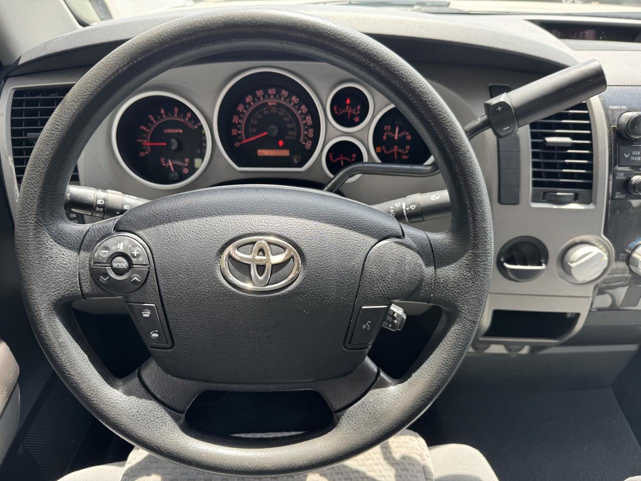 Toyota Tundra  2013