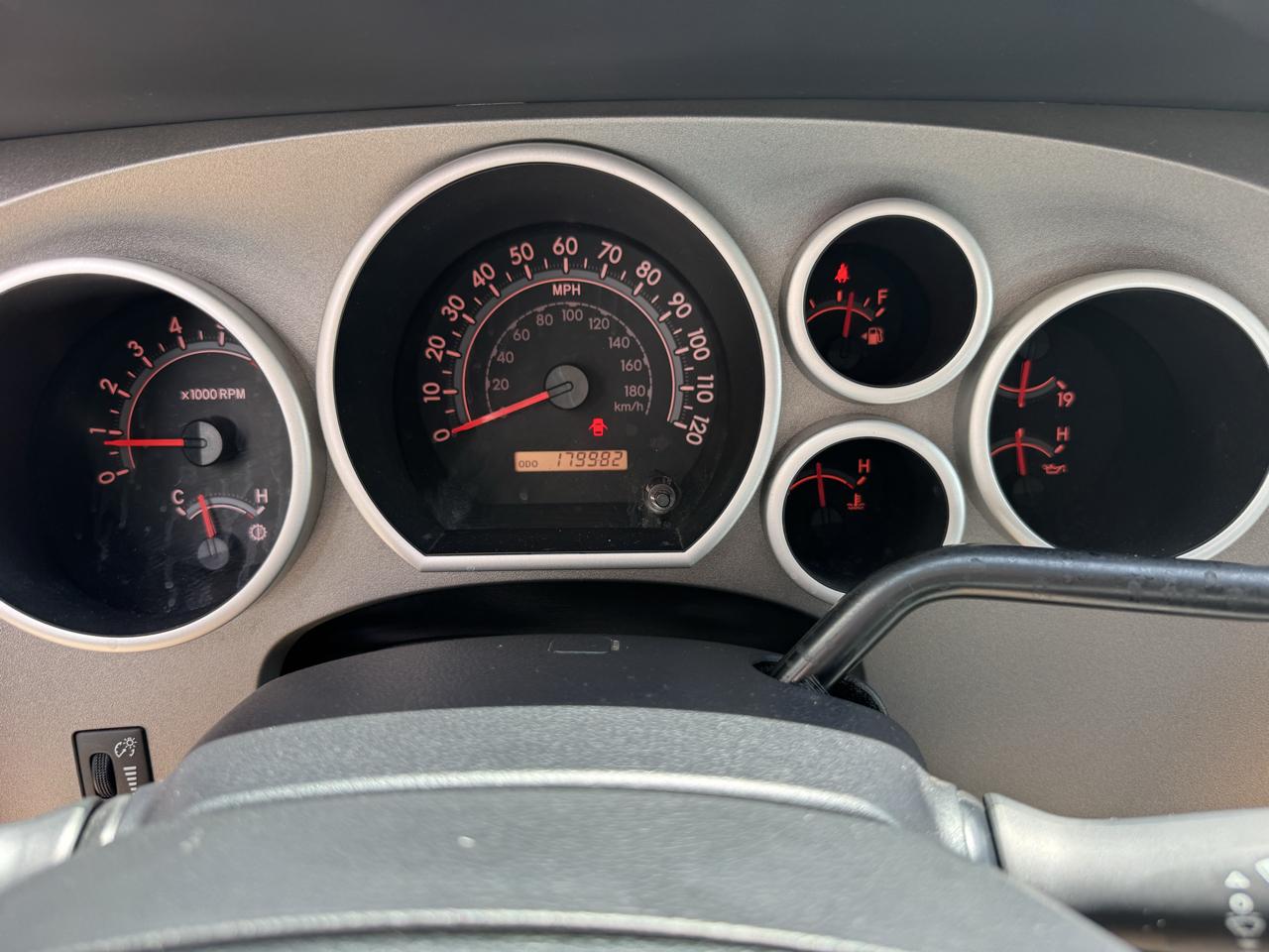 Toyota Tundra  2013