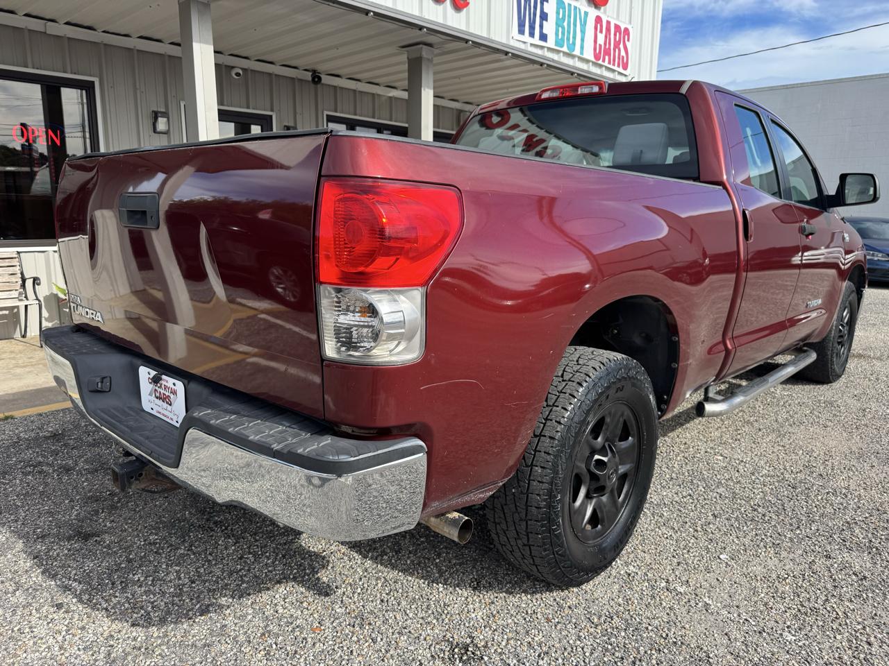 Toyota Tundra  2009