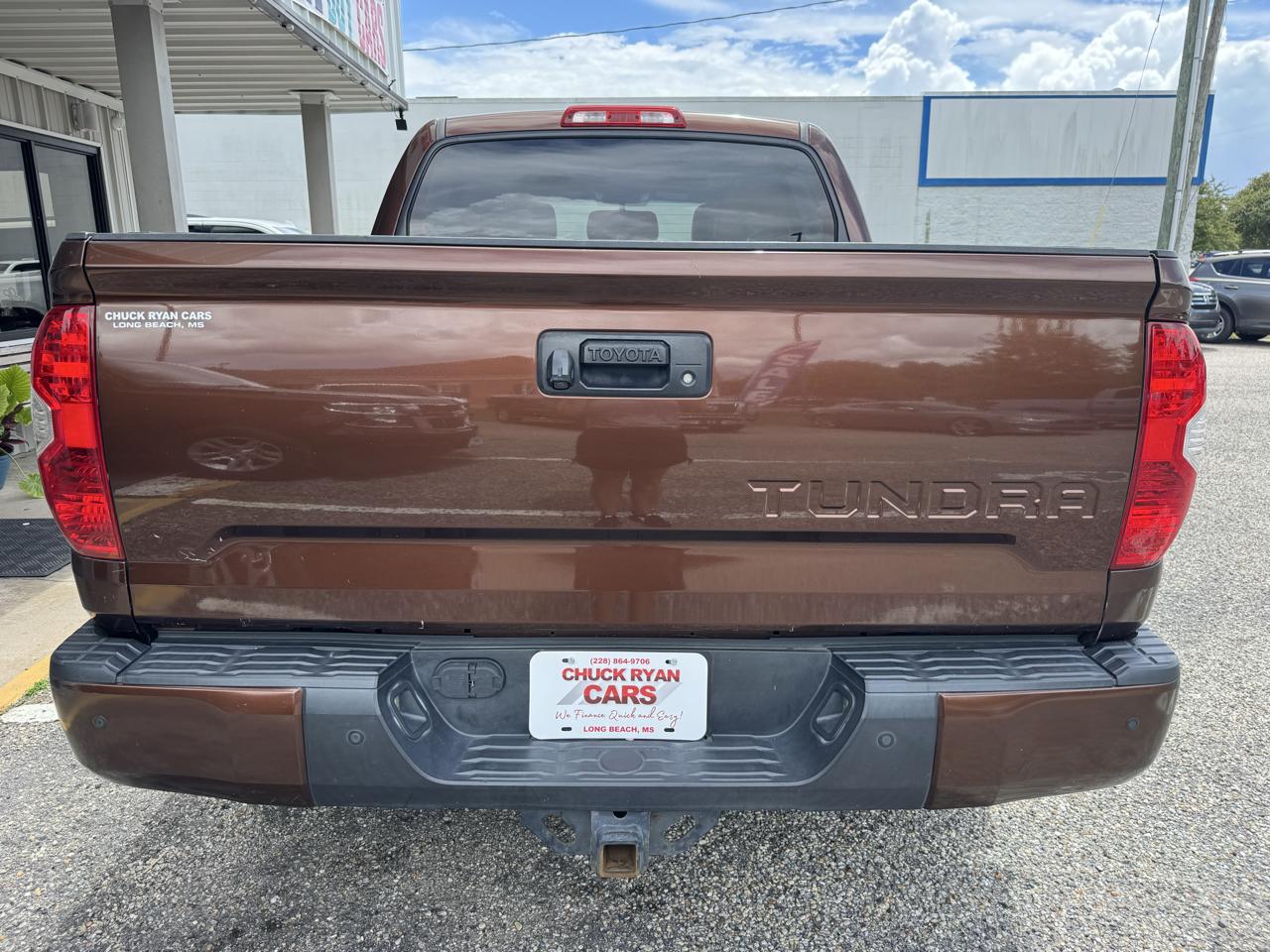 Toyota Tundra  2014