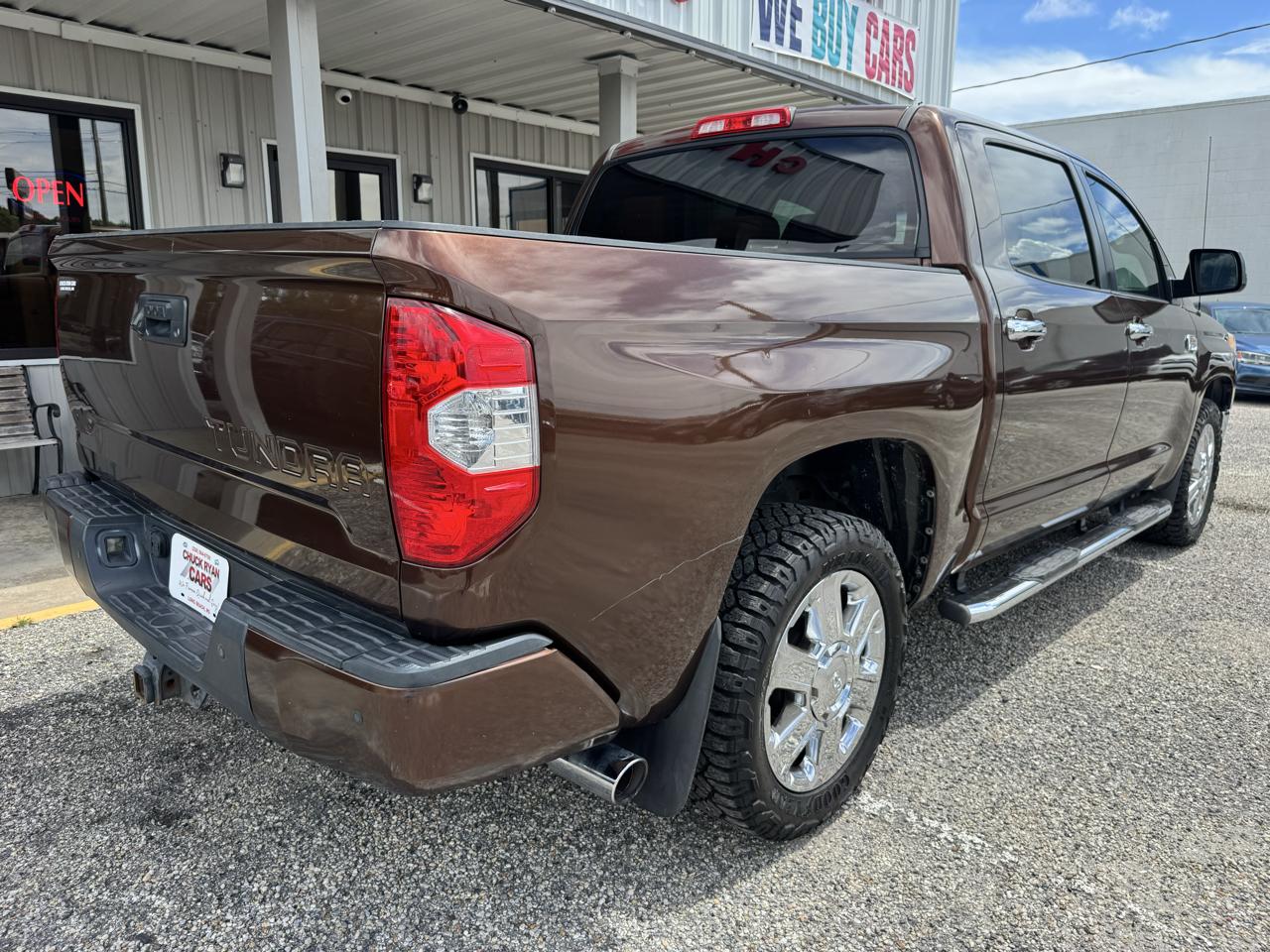Toyota Tundra  2014