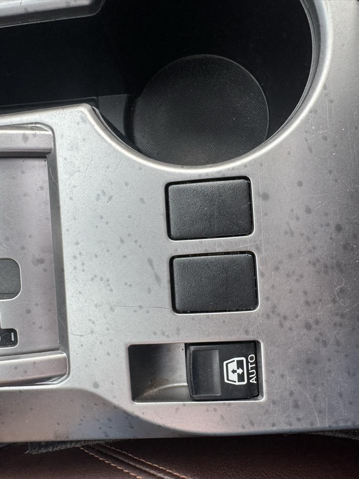 Toyota 4Runner  2014