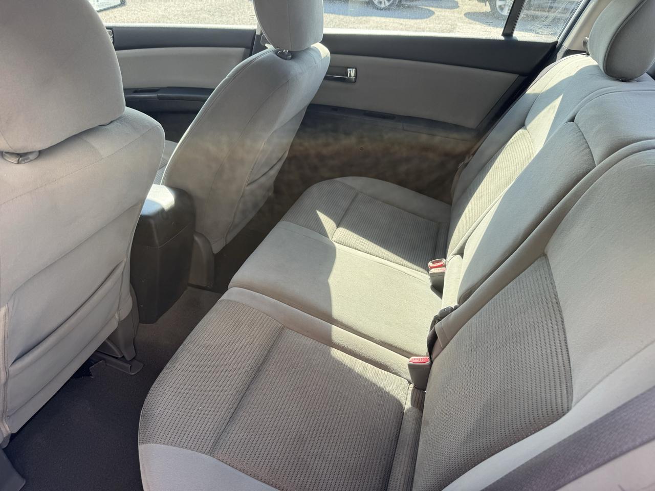 Nissan Sentra  2012
