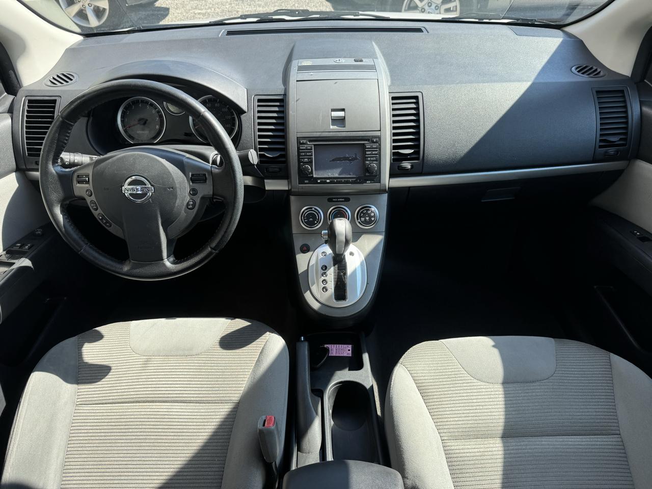 Nissan Sentra  2012
