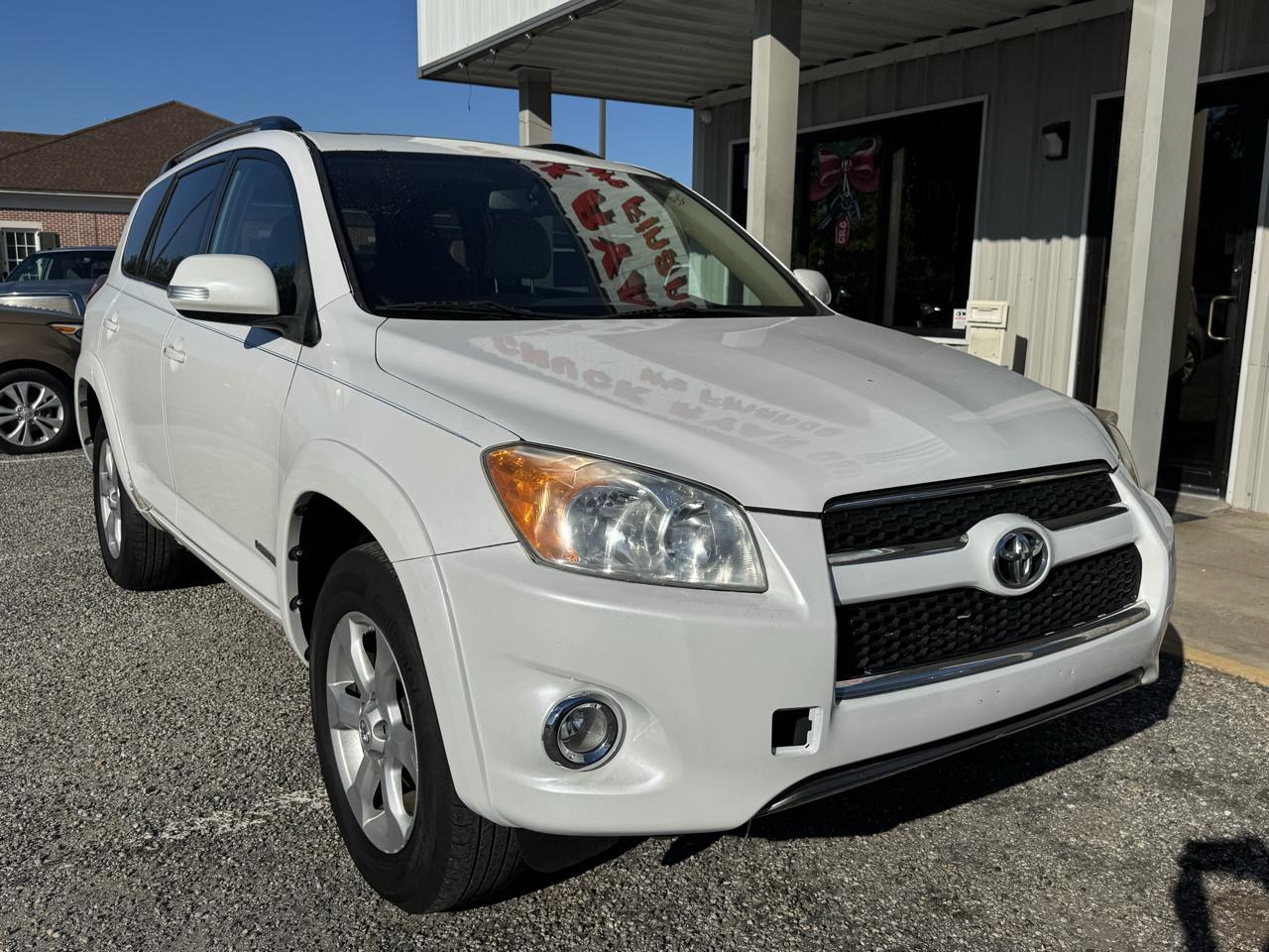 Toyota RAV4  2011