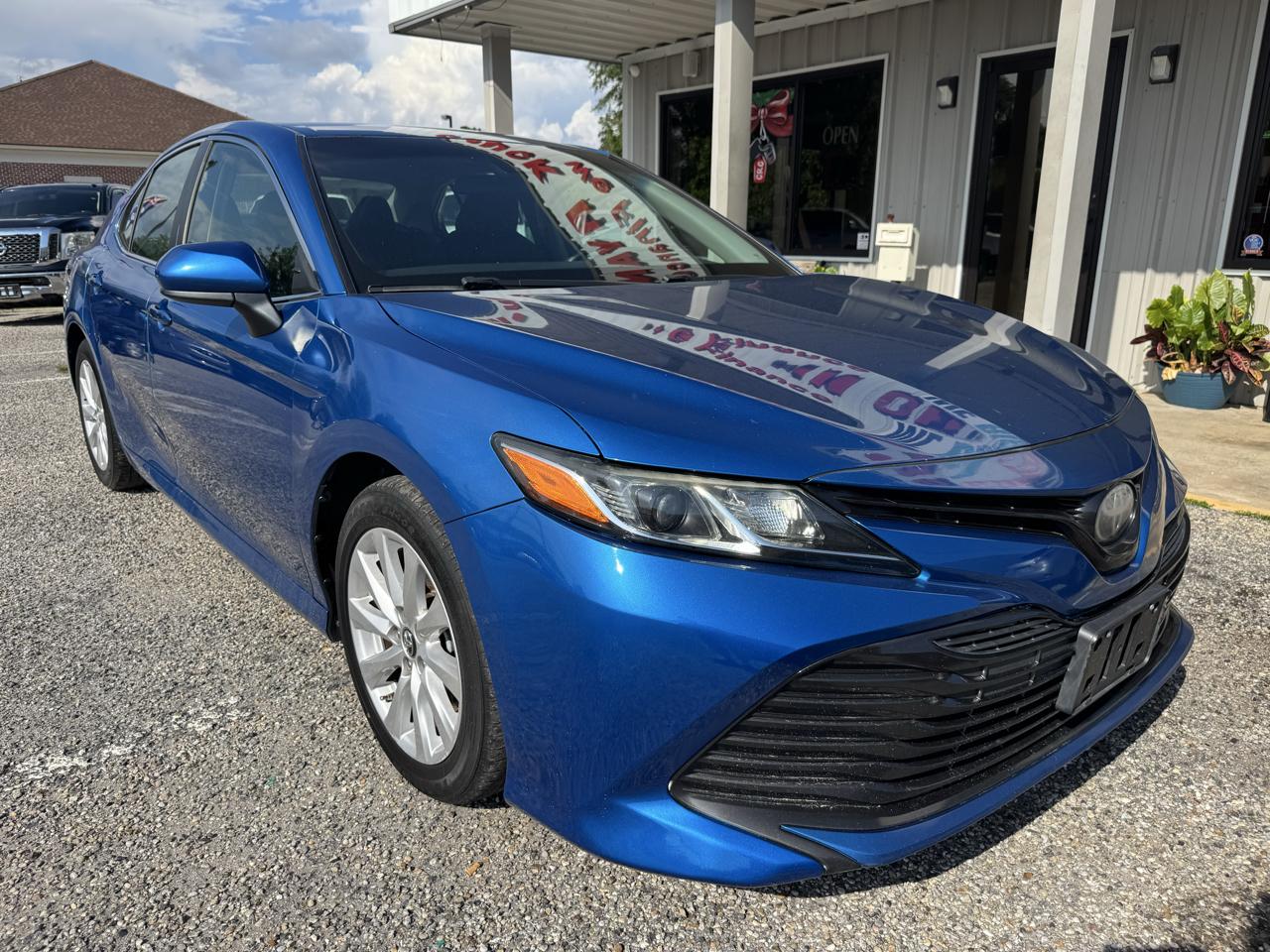 Toyota Camry  2019