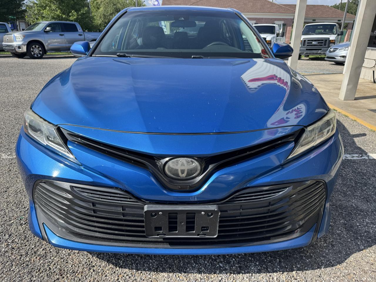 Toyota Camry  2019